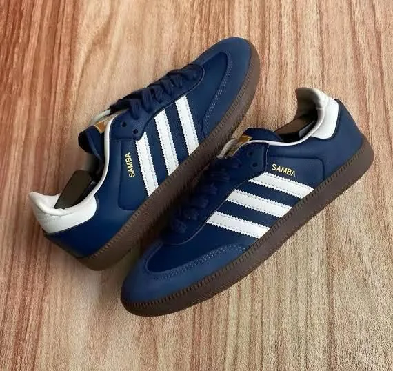 Adidas Samba โ Standard